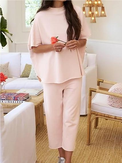 New women from the sleeves Batwing 3/4 Capelet wide leg pants ✨